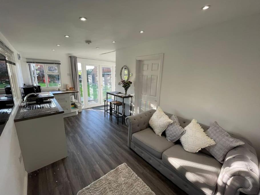 The Cabin Welwyn Garden City Extérieur photo