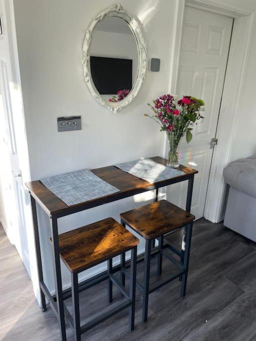 The Cabin Welwyn Garden City Extérieur photo